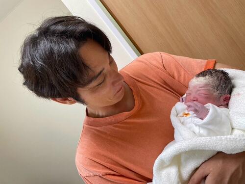 大前りょうすけ＆中京テレビ松原朋美アナ夫妻に第２子女児誕生「母は強し」ラジオで生報告