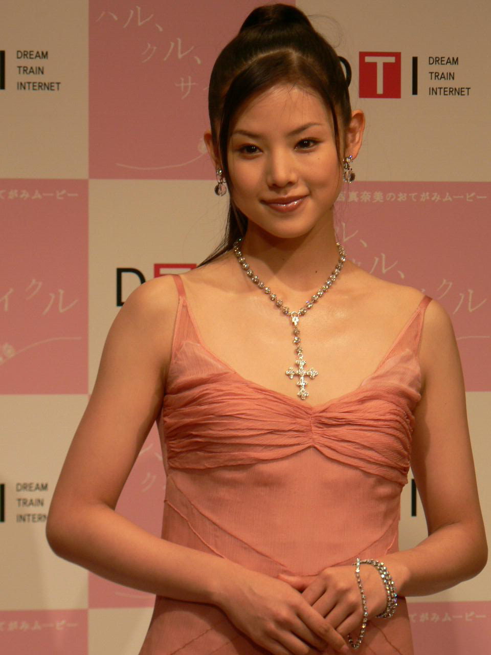 短編映画「ハル、クル、サイクル」会見　新生活を始める人たちを応援する小西真奈美（2006年2月撮影）