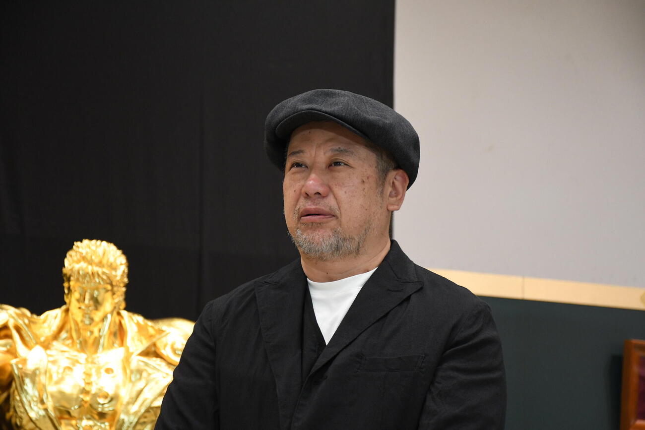 「大黄金展」のトークイベントに登場したケンドーコバヤシ（撮影・阪口孝志）
