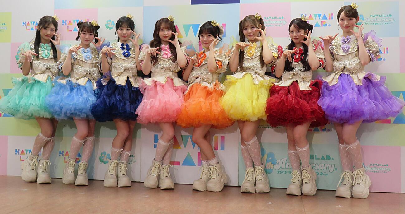 デビュー2周年で武道館ライブを行ったCUTIE STREET。左から板倉可奈、梅田みゆ、増田彩乃、桜庭遥花、川本笑瑠、古澤里紗、佐野愛花、真鍋凪咲（撮影・松本久）
