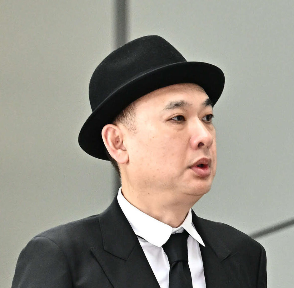 FLYING KIDSボーカルの浜崎貴司（2025年撮影）
