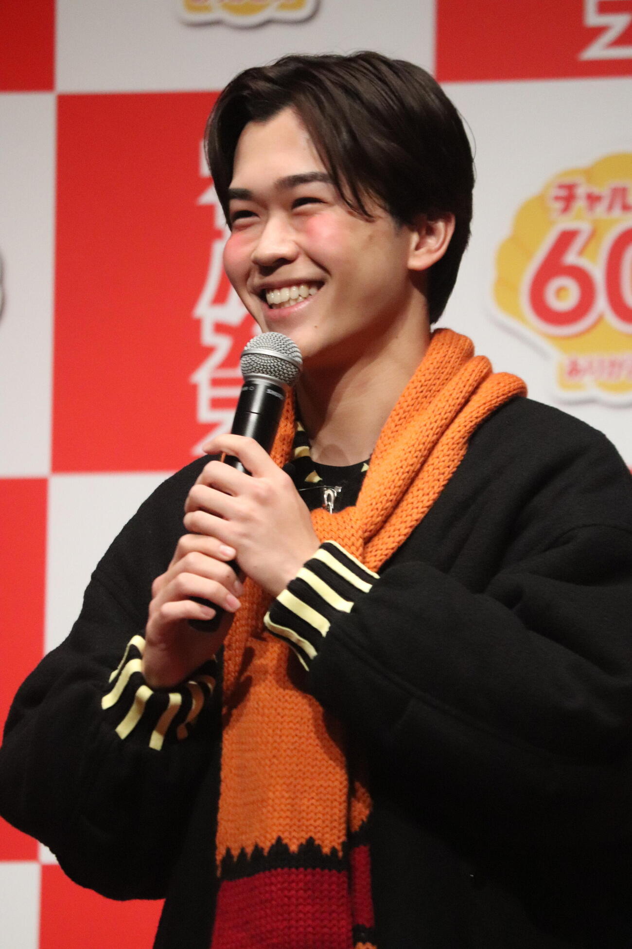 「明星チャルメラ　発売60周年記念　新CM発表会」に出席した鈴木福