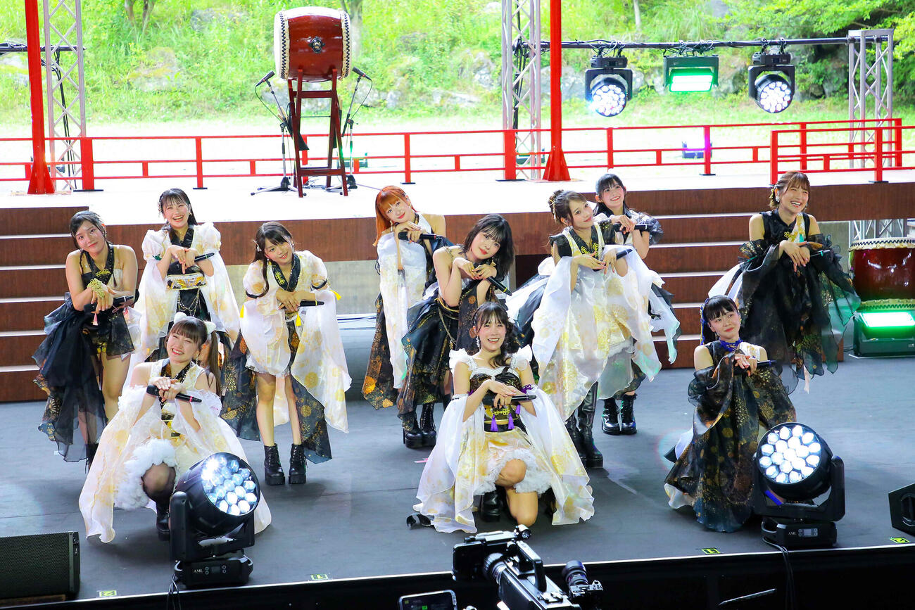 野外ライブ「つばきファクトリーの夏祭り2026～灼熱～」を行ったつばきファクトリー