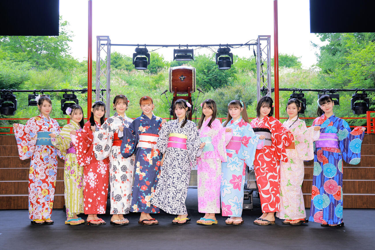 野外ライブ「つばきファクトリーの夏祭り2026～灼熱～」を行ったつばきファクトリー