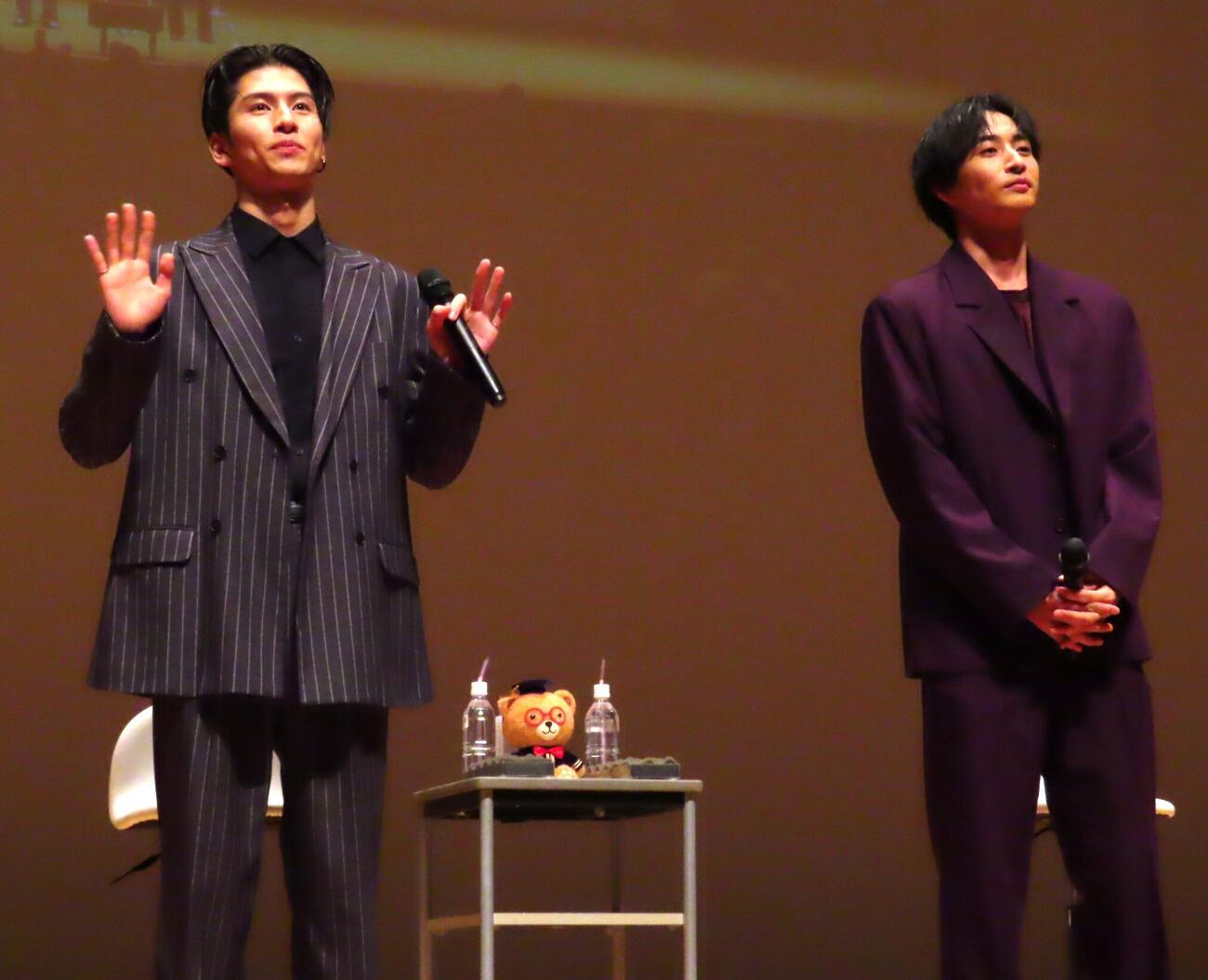 「恋をするなら二度目が上等　Season2」1話先行試写会に登壇した長谷川慎（左）と古屋呂敏