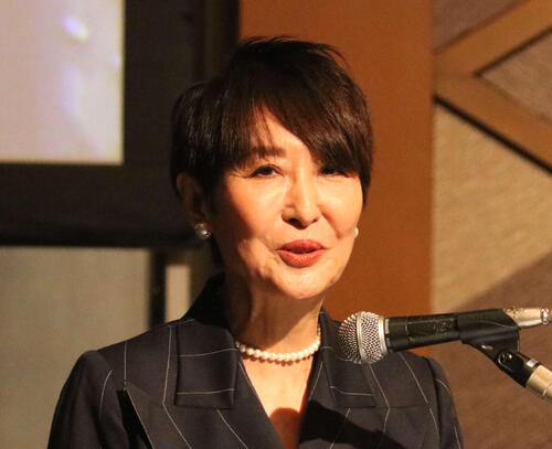 元TBS吉川美代子「自分の名前連呼し過ぎ」高校後輩も元NHK男性アナにピシャリ