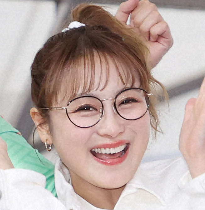 鈴木奈々（2024年撮影）