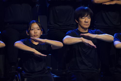 内村光良「最高の夏の思い出」48人でタットダンス車いすの少女に「すごい度胸」24時間テレビ