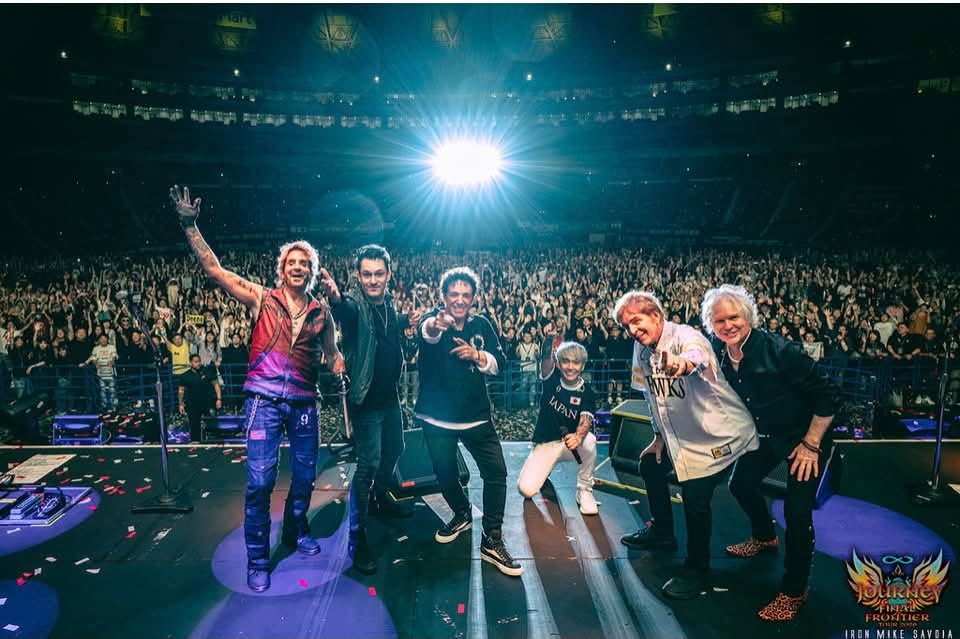 JOURNEYの公式Facebookから