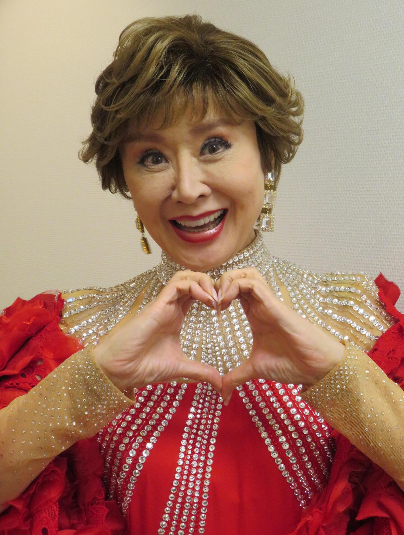 がん研究支援チャリティーコンサート「生命讃歌」に出演した小林幸子（撮影・松本久）