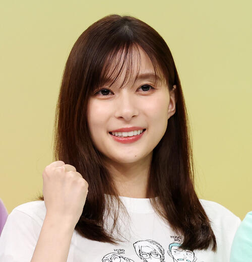 芳根京子、24時間テレビのオフショット公開「濃密な２日間でした」岡崎紗絵との２ショットも