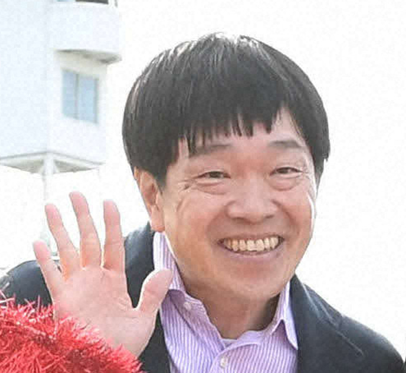 蛍原徹（2024年撮影）