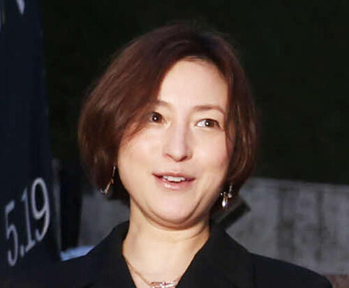 広末涼子「家族旅行に出かけました」海をバックにしたショットに人気ドラマを思い出す声も