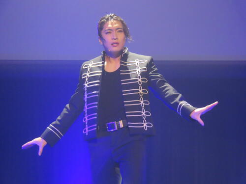 松下優也が12年ぶりパフォーマンスショー　初演、再演に続いてバンパイアのブラド演じる
