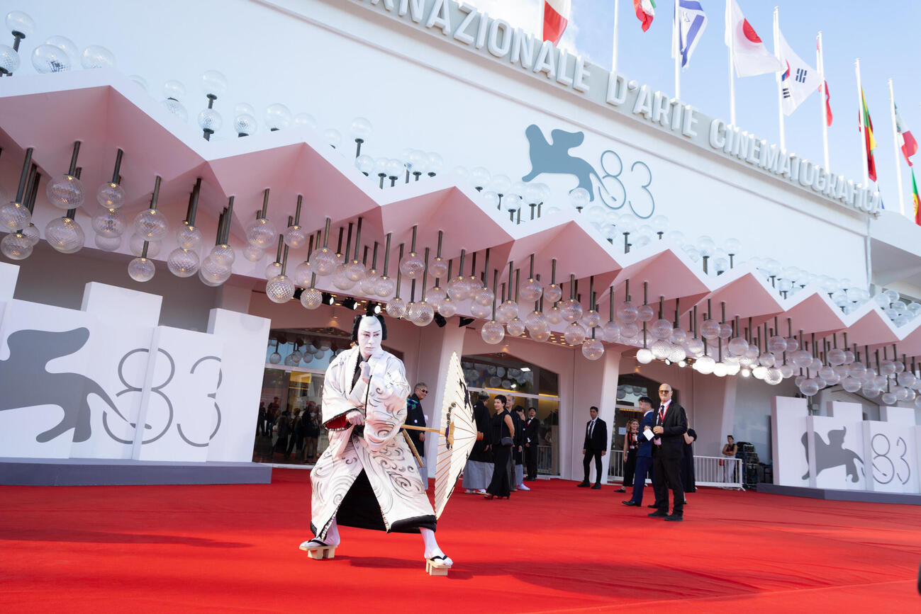 第83回ベネチア映画祭で見えを見せる市川團十郎（C）Kazuko Wakayama