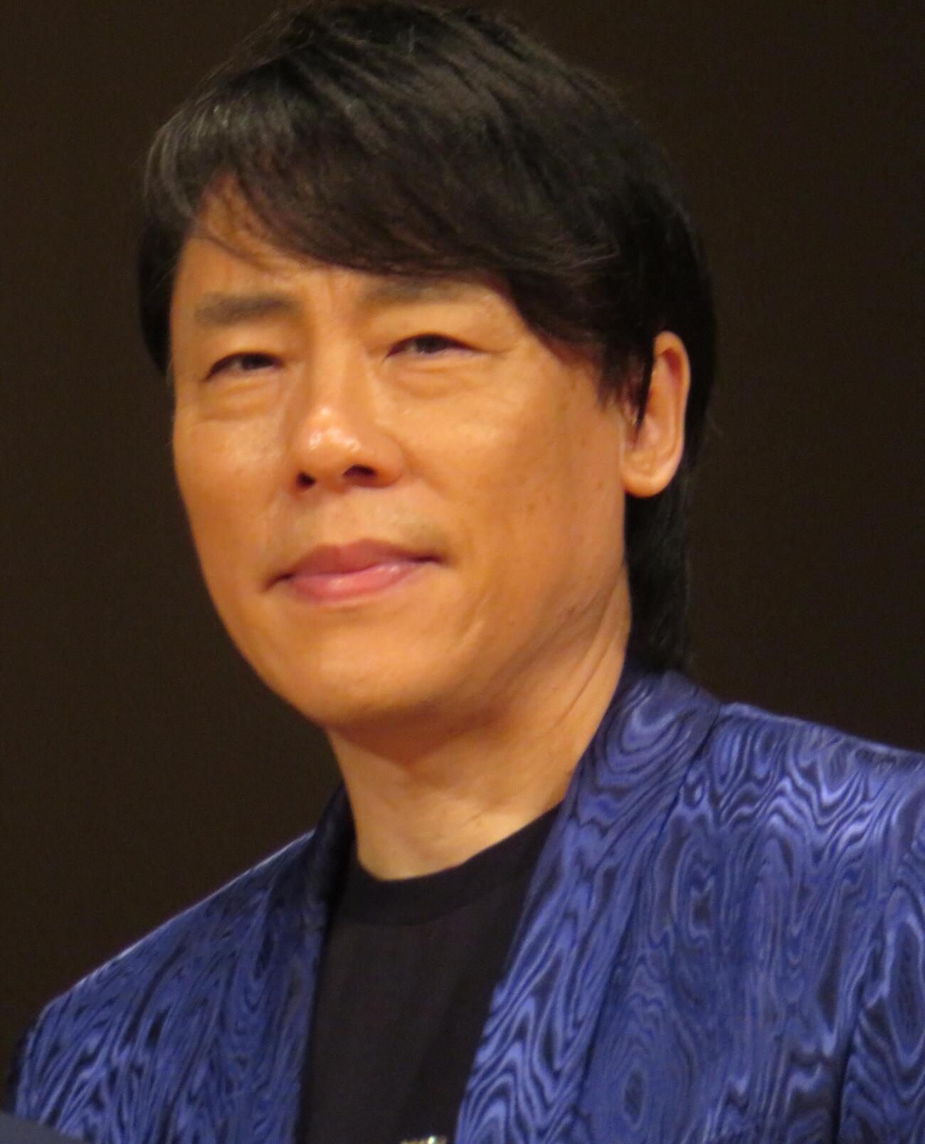 橋幸夫さんの「一周忌特別公演」に参加したZERO（撮影・松本久）