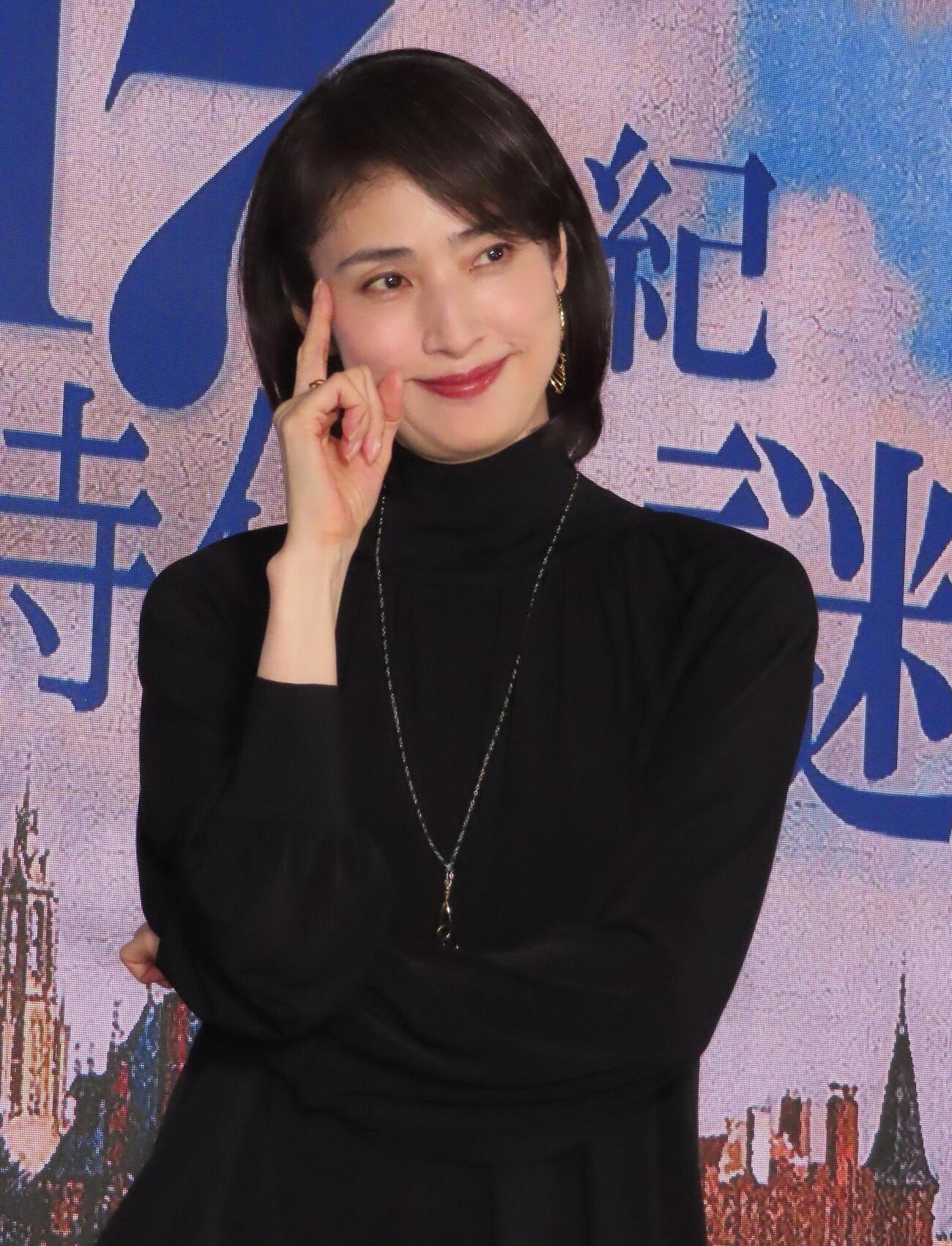 BS朝日「天海祐希の美術ミステリー　フェルメールと17世紀オランダ黄金時代の謎」の発表会に出席した天海祐希
