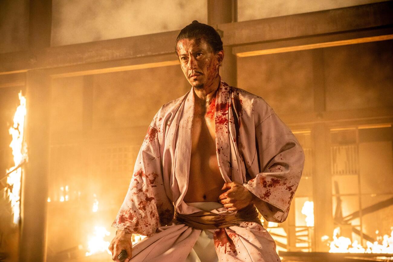 「豊臣兄弟！」第27回「本能寺の変」で織田信長を演じた小栗旬