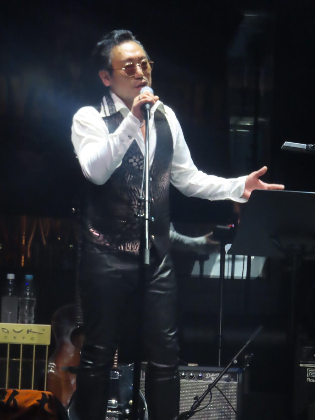 「大倉弘也47TH BIRTHDAY LIVE」で熱唱する大倉弘也