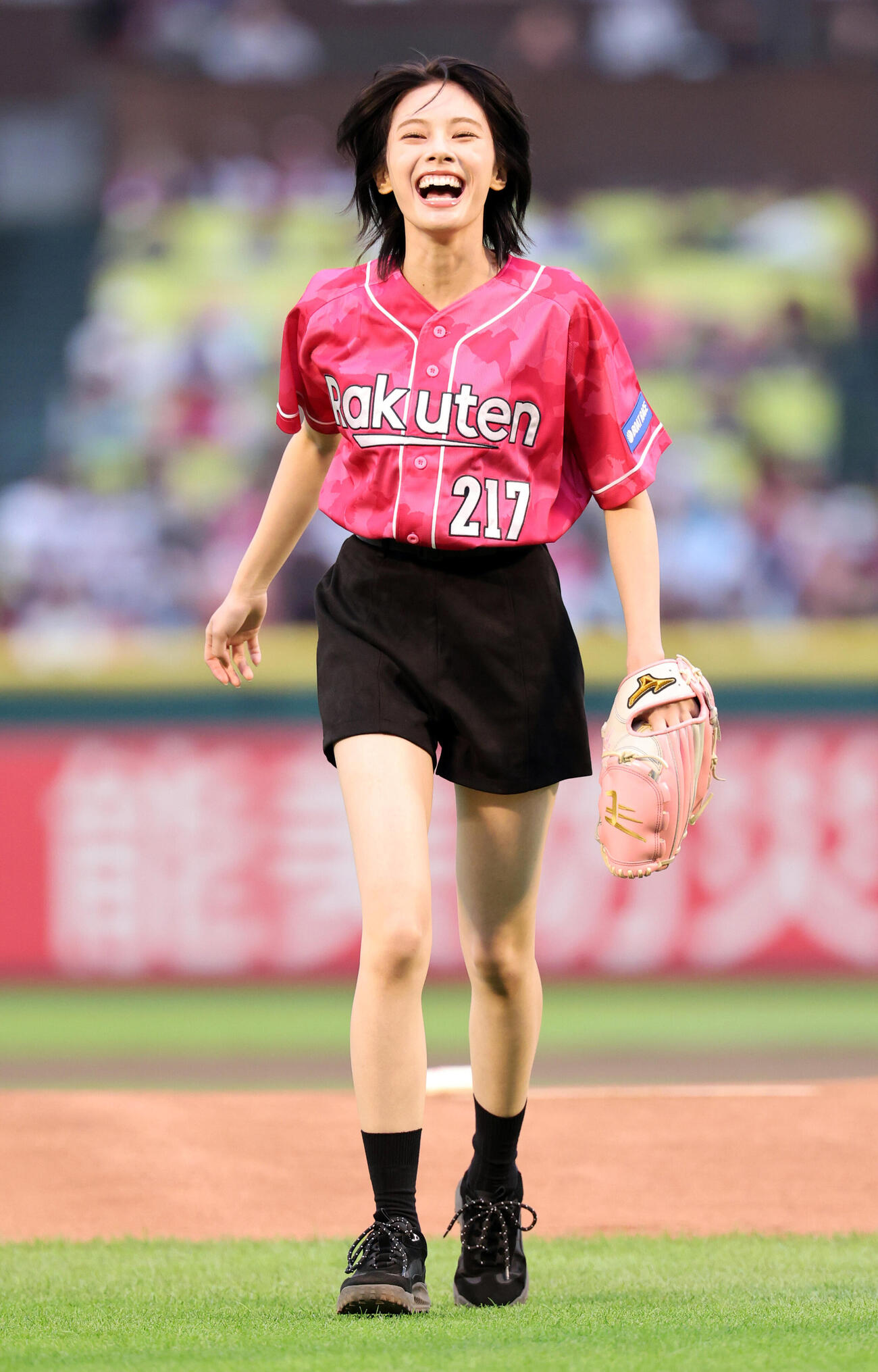始球式に登場した安斉星来（2026年9月撮影）