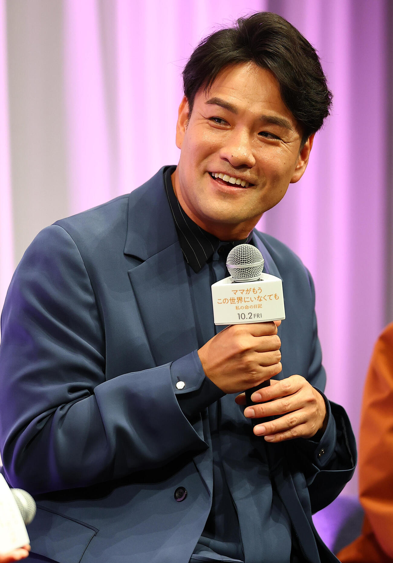 映画「ママがもうこの世界にいなくても」お披露目試写会に登場した笠原秀幸（撮影・野上伸悟）
