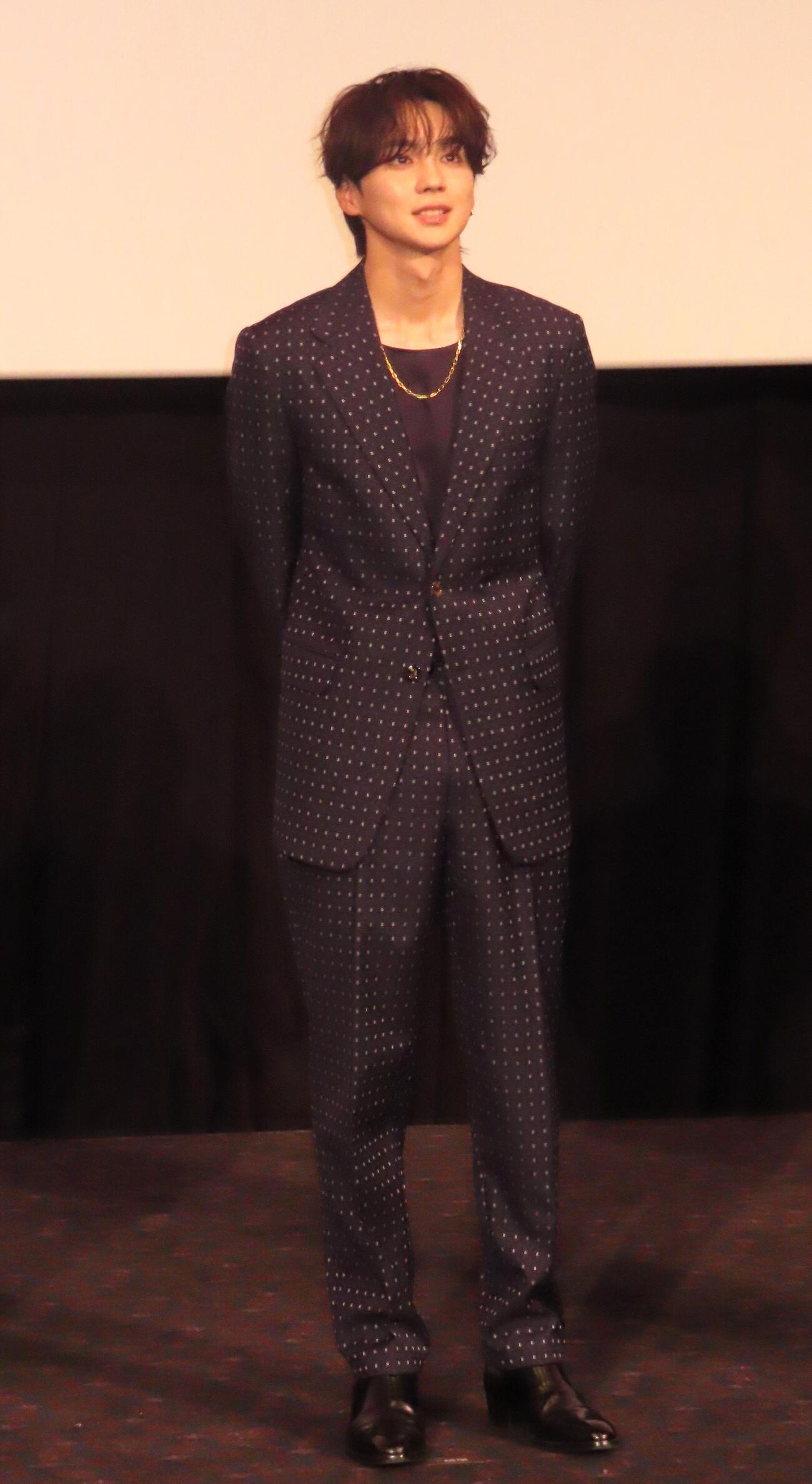 映画「昨夜は殺れたかも」完成披露上映会に登壇した吉野北人