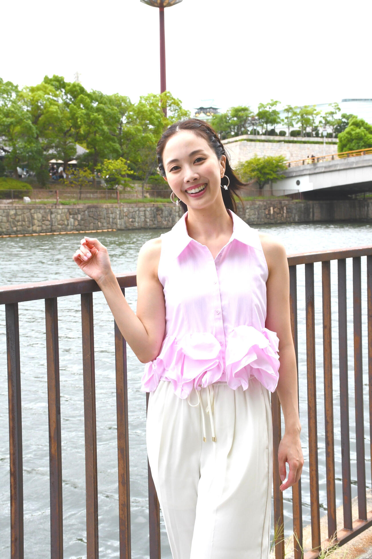 「あこがれの人」真琴つばさをゲストに招きビルボードライブに臨む妃海空（撮影・阪口孝志）
