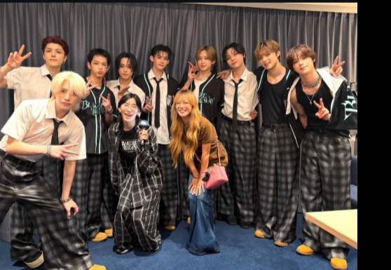 MAXのLINAのインスタグラムから