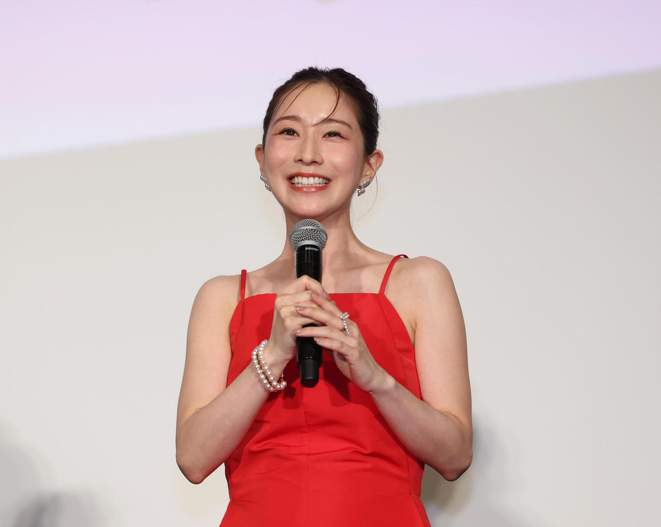 前夜祭イベントに登壇し話をする田中みな実（撮影・増田悦実）