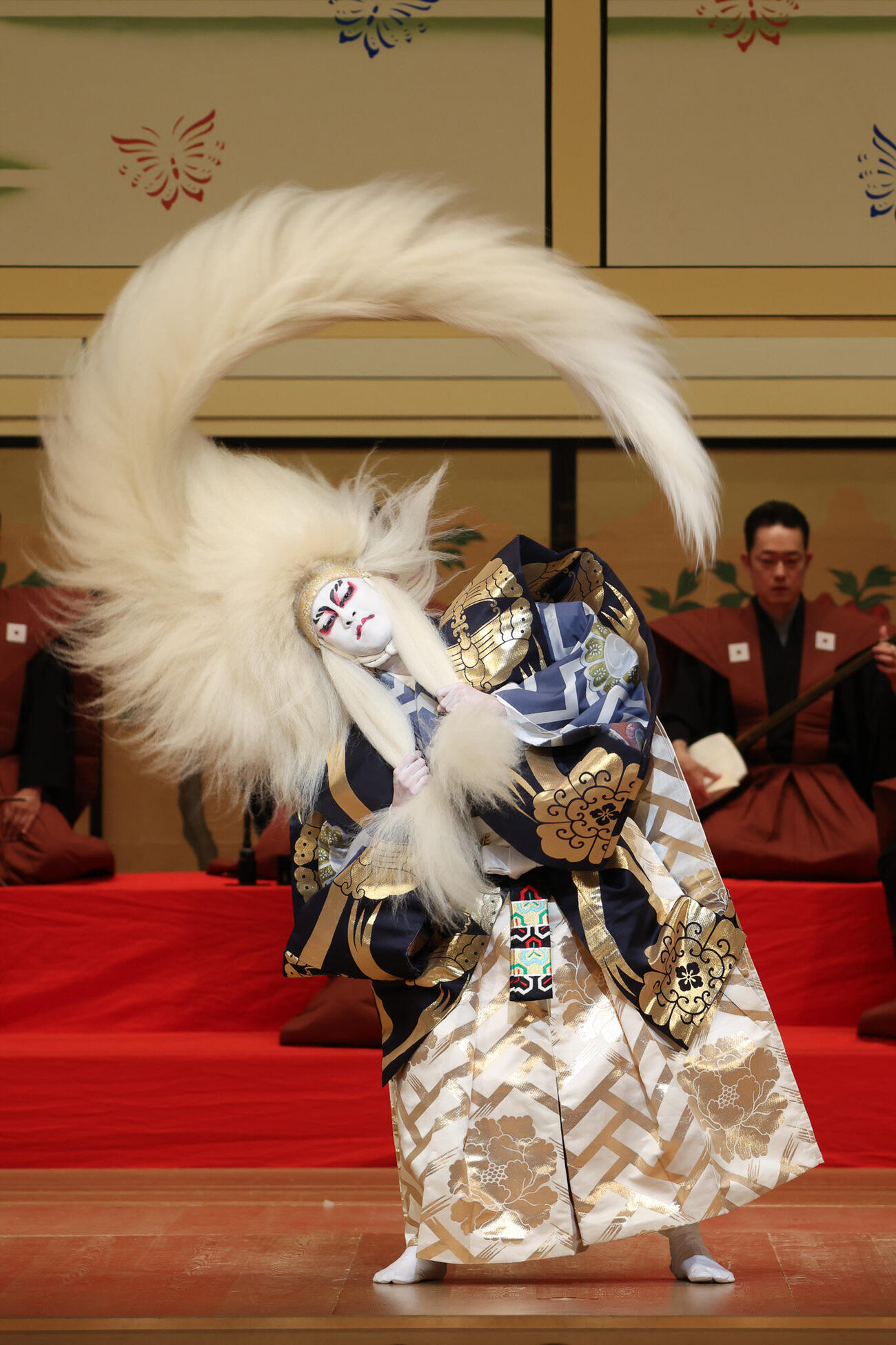 尾上右近が自主公演「研の會」で上演した「春興鏡獅子」