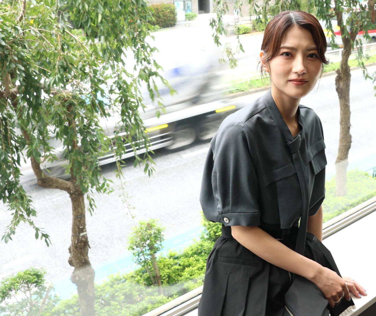 デビュー15周年を迎え意気込みを語った若月佑美（撮影・水谷安孝）