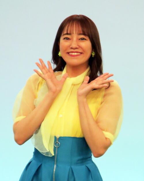 初代「体操のお姉さん」秋元杏月、バラエティーの現場で驚いた「カンペ」について語る