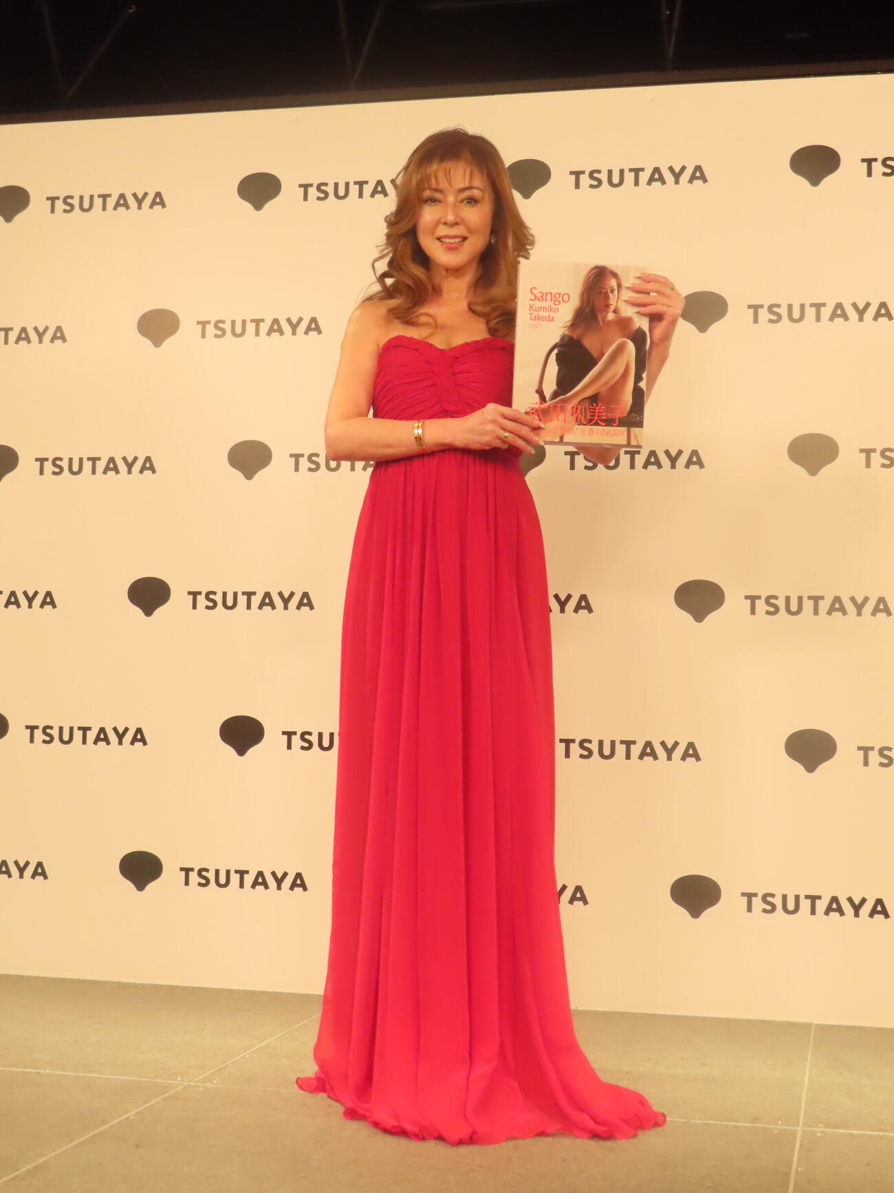 写真集「Sango」を発売した武田久美子