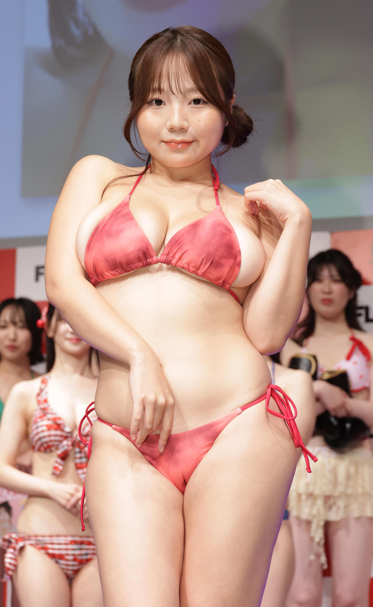 ミスFLASH2027ファイナリスト発表記者会見を行った小野たまり（撮影・中島郁夫）