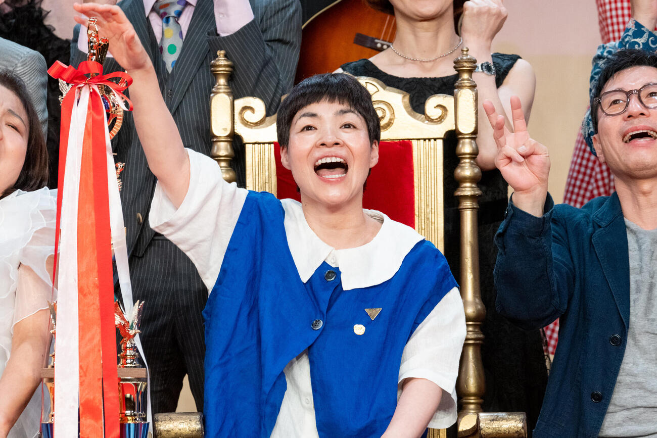 「吉本新喜劇総選挙2026」で連覇を達成した山田花子