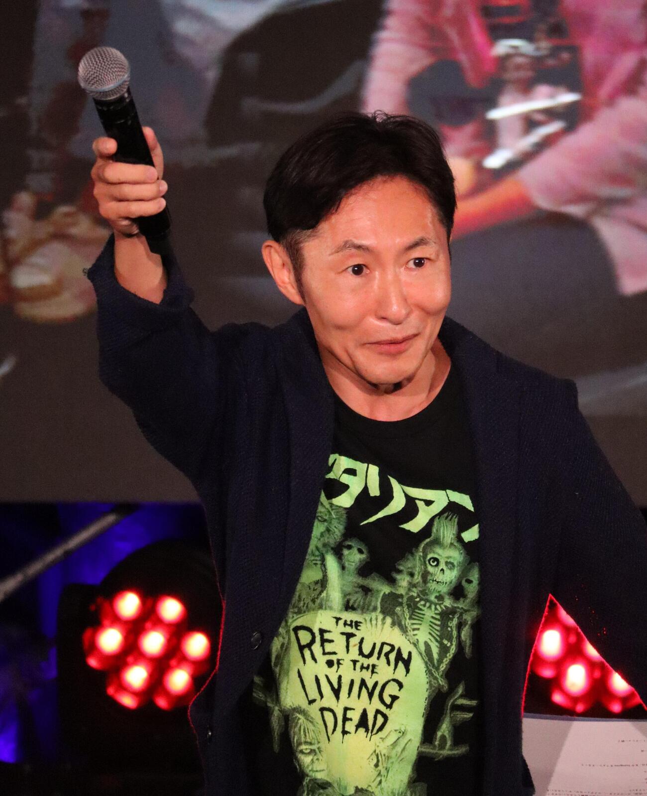 「東京ホラー特区！！2026」のトークイベントに出演したなべやかん