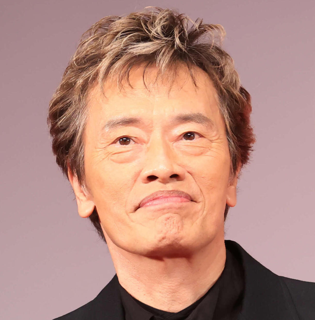 遠藤憲一（2024年7月撮影）