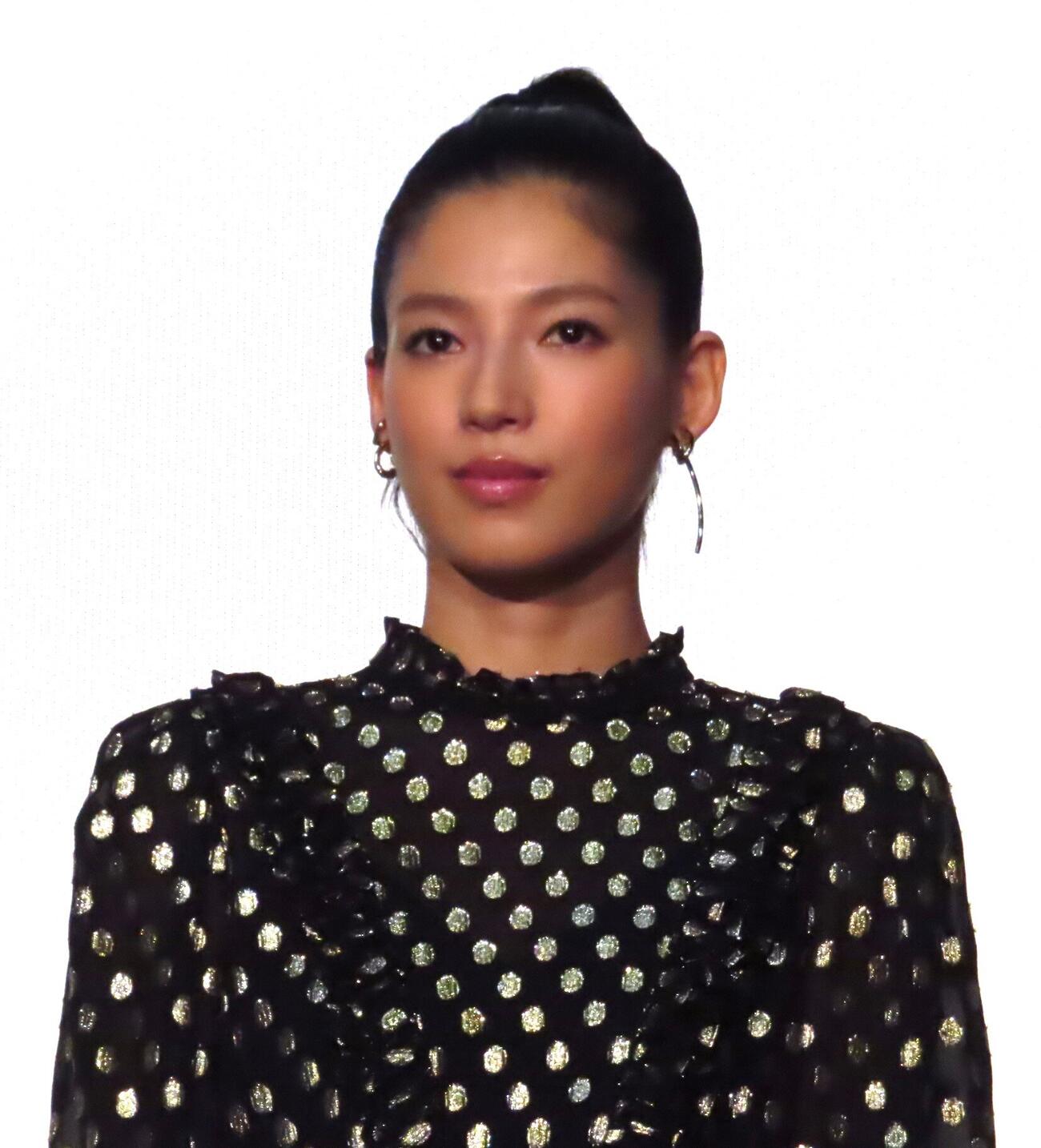 「M．I．S．S．I．O．N．歌劇な潜入捜査」配信開始記念イベントに登壇した石井杏奈