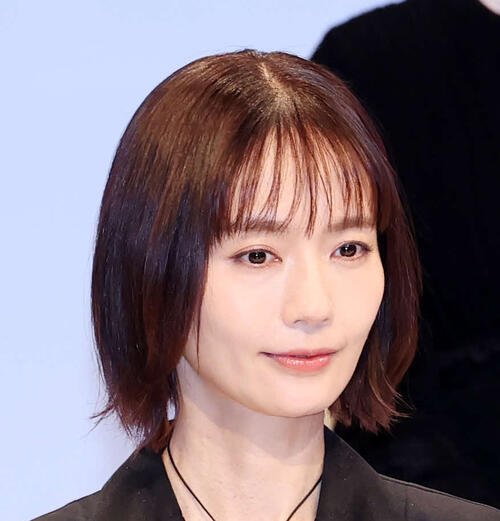 中村ゆりさんは「ASAYAN」出身「YURIMARI」でアイドルデビュー、相方は現在実業家