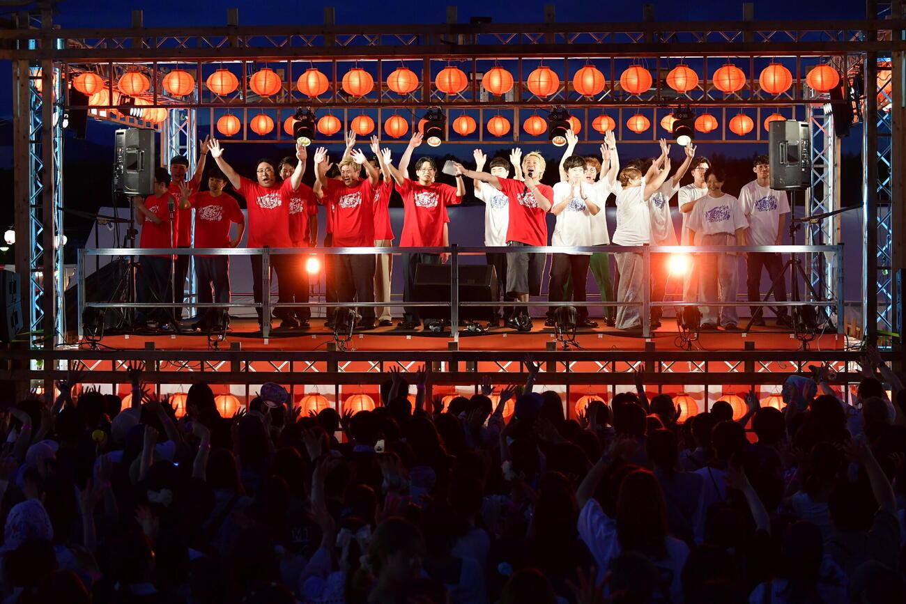 人気芸人が大勢集まって盛大に開催された「マンゲキ夏祭り2026」