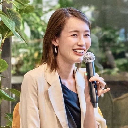 奥井奈々