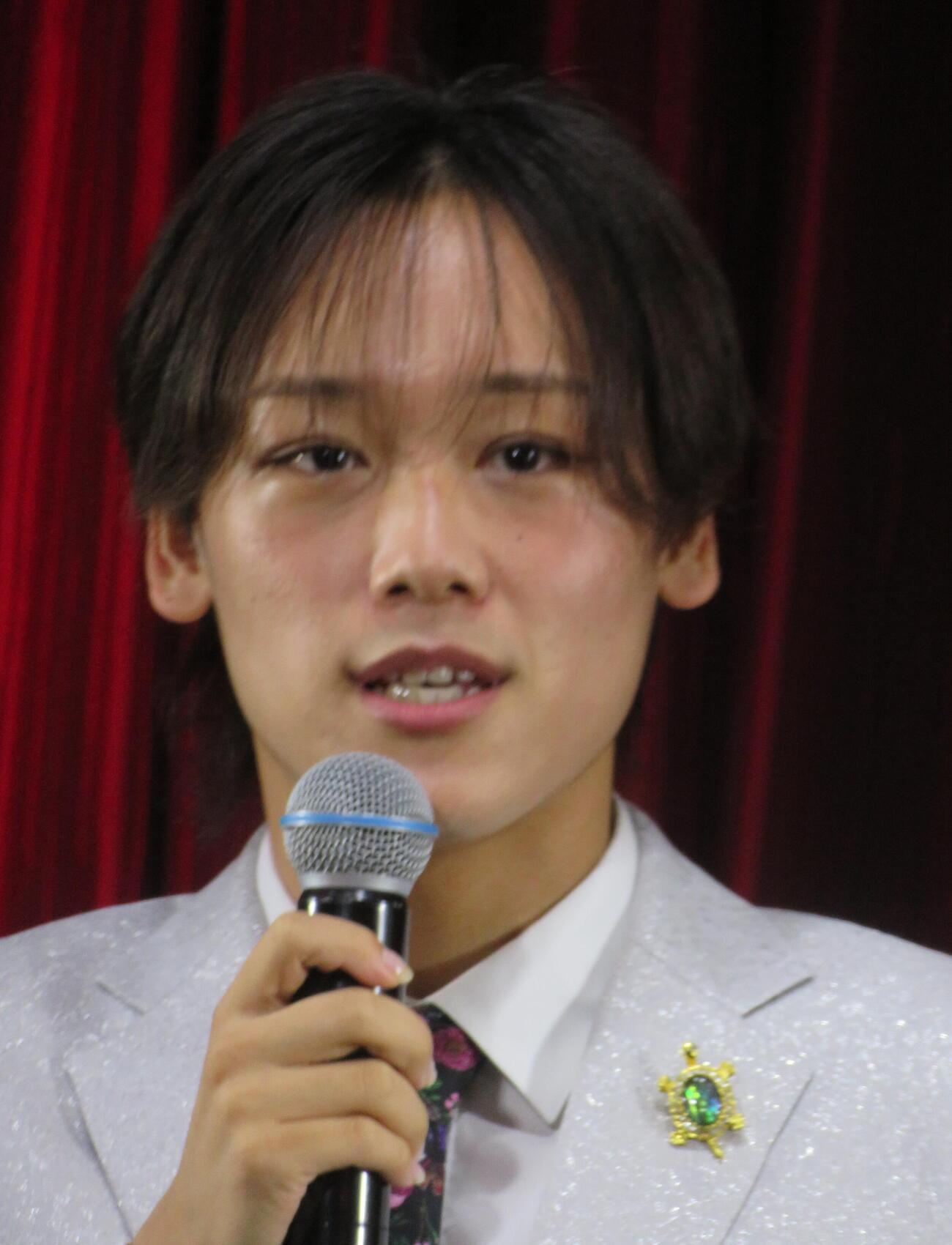 ファンクラブのランチショーを行った中村唯人（撮影・松本久）