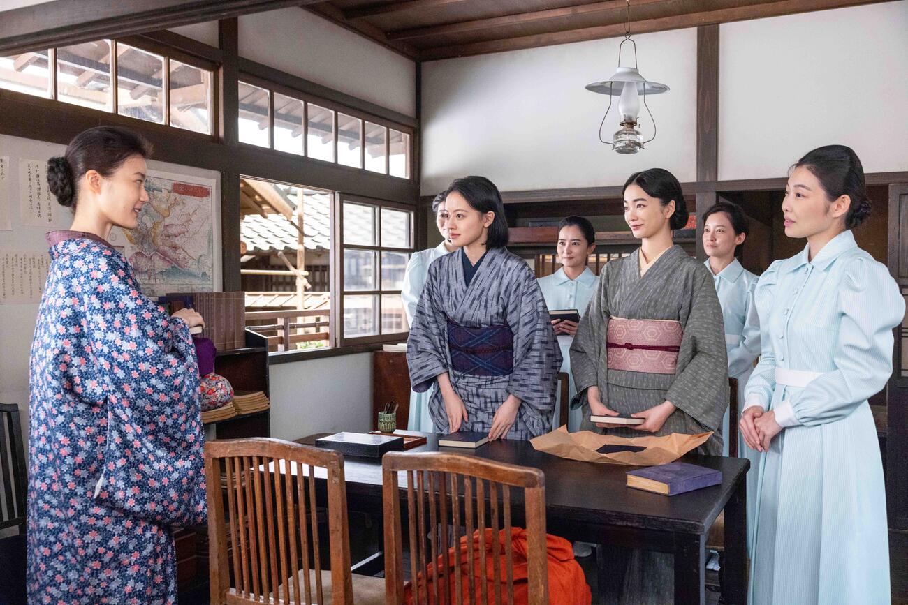 NHK連続テレビ小説「風、薫る」の1場面（C）NHK