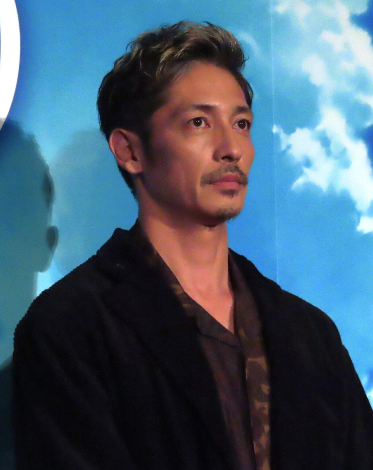 「どこよりも遠い場所にいる君へ」完成披露舞台あいさつに登壇した玉木宏