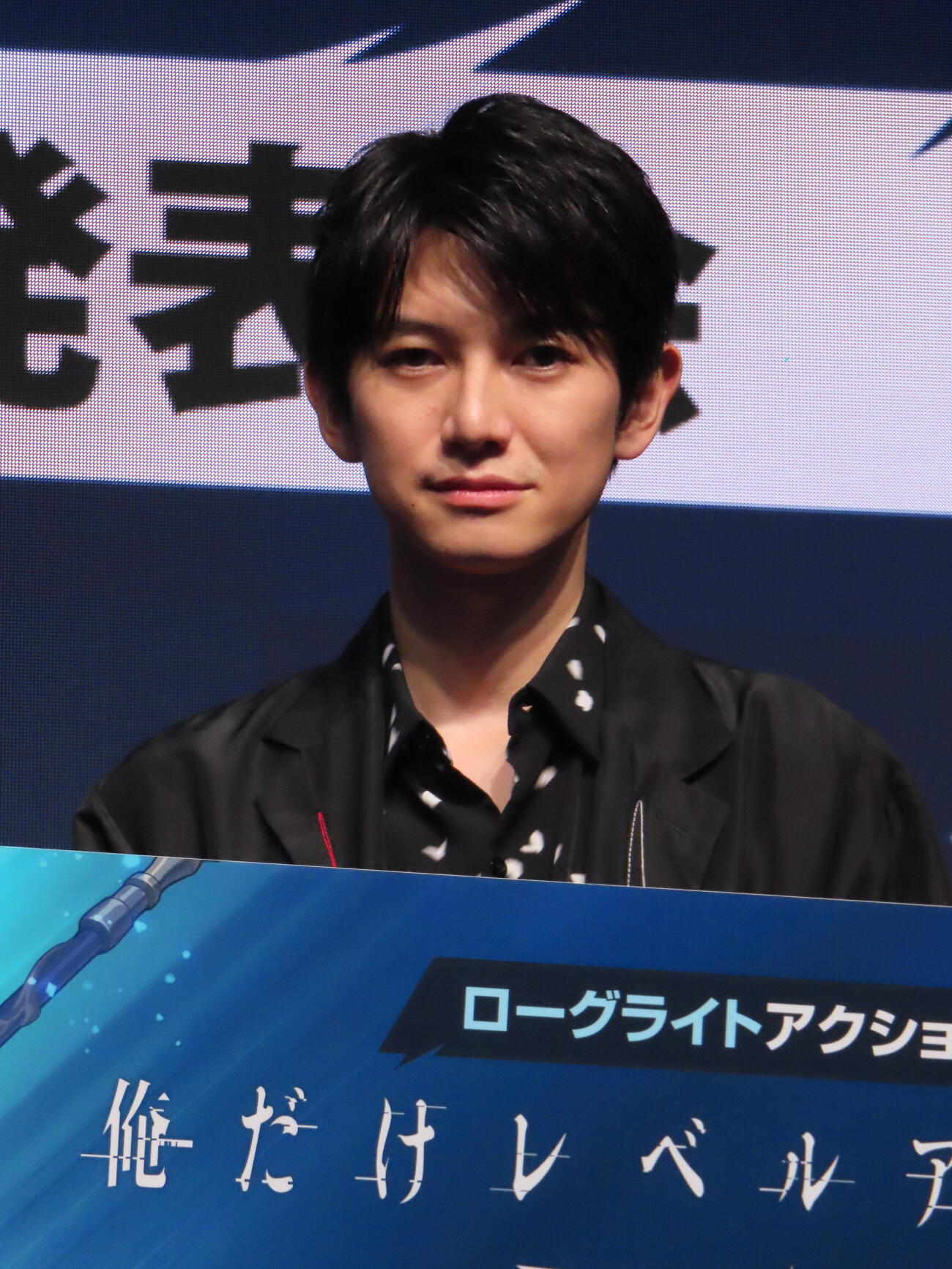 東京ゲームショウ2026のネットマーブルブースに登壇した本郷奏多（撮影・鎌田良美）