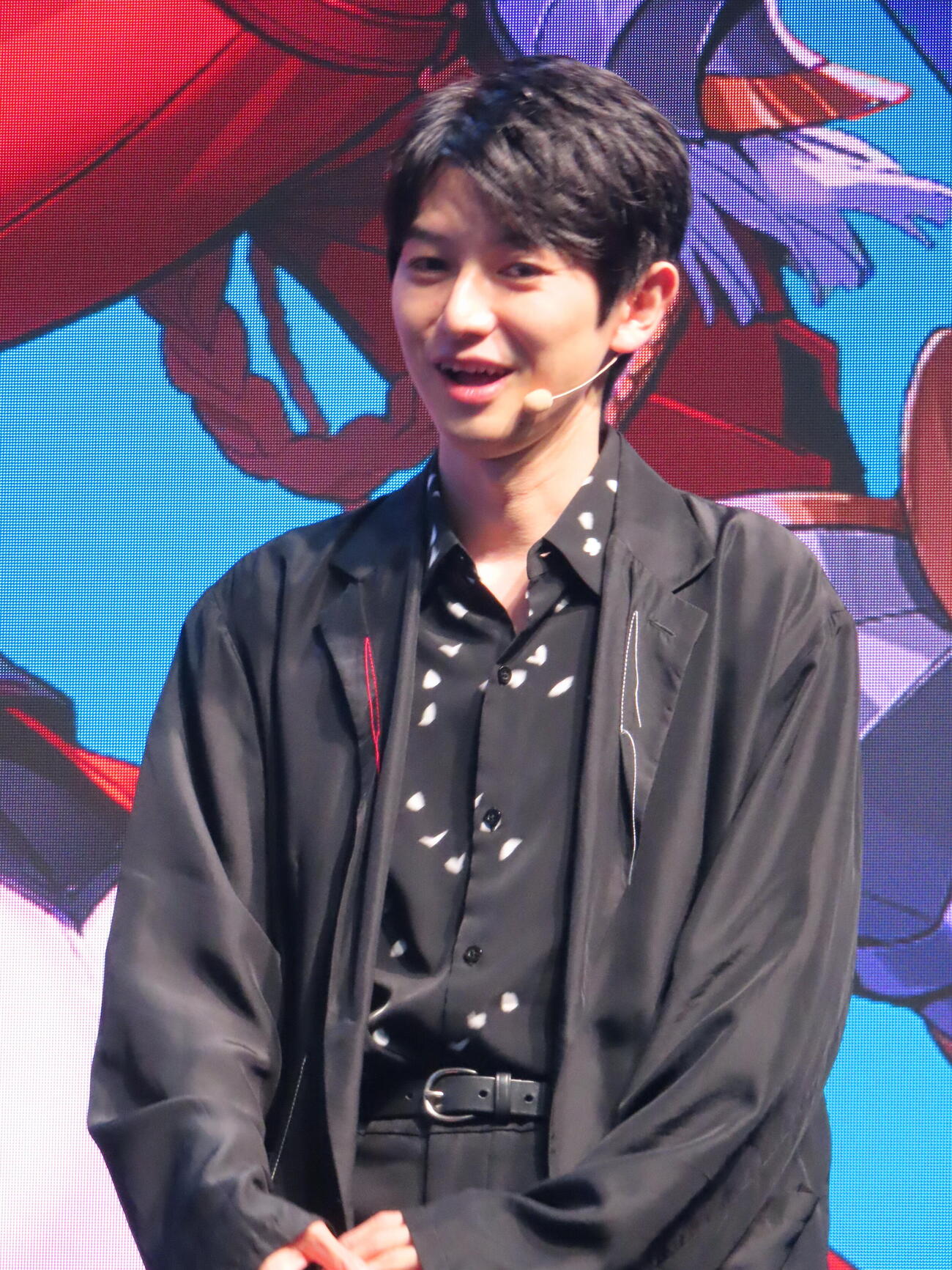東京ゲームショウ2026のネットマーブルブースに登壇した本郷奏多（撮影・鎌田良美）