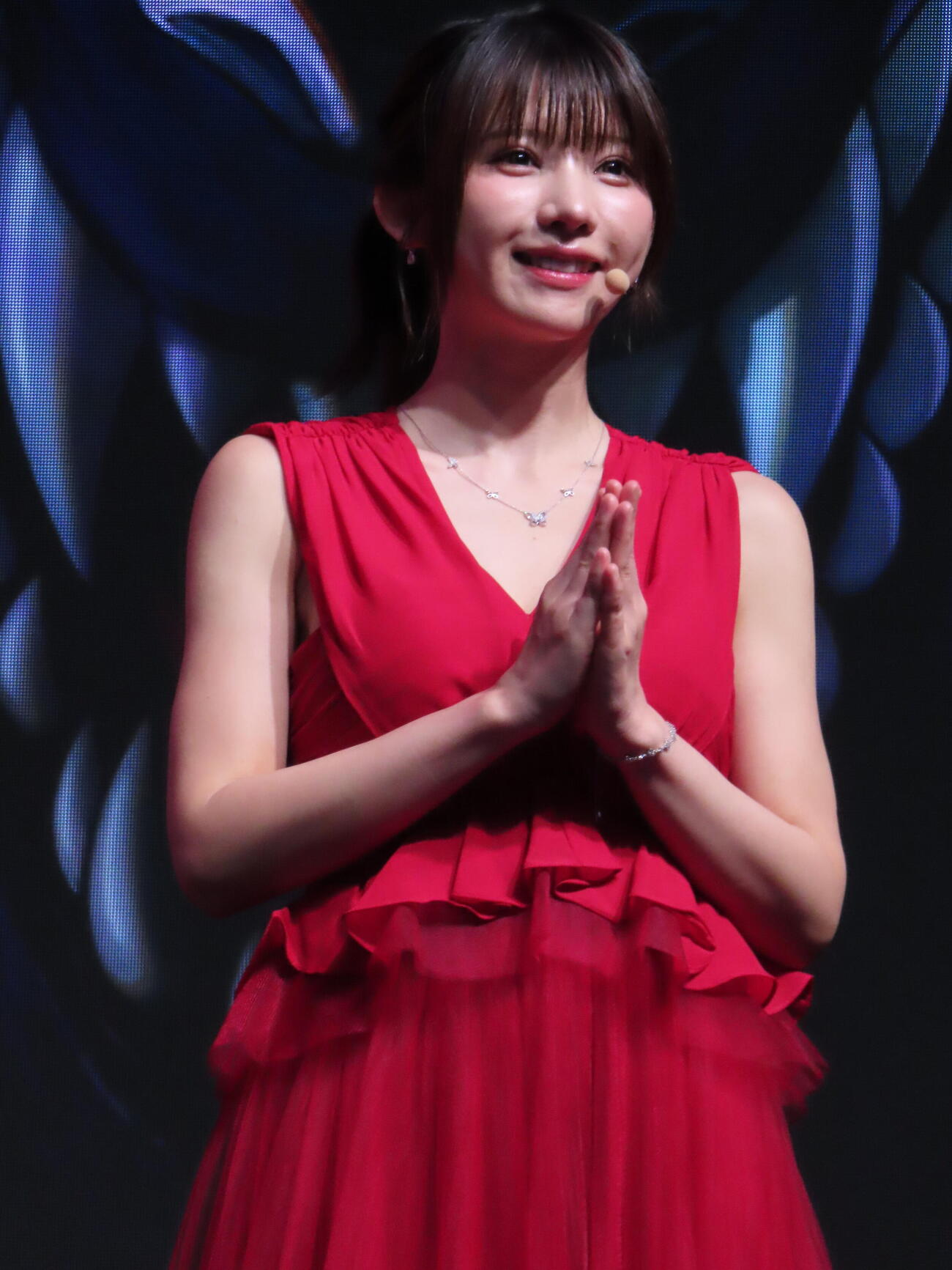 東京ゲームショウ2026のネットマーブルブースに登壇したえなこ（撮影・鎌田良美）