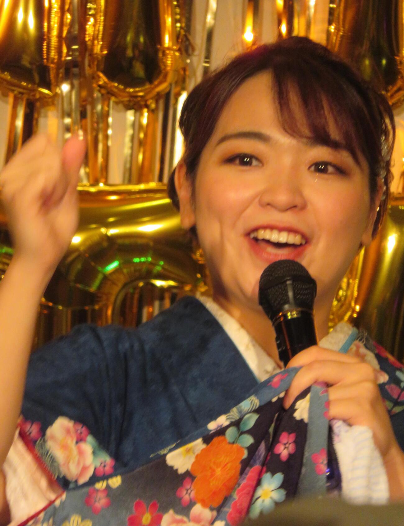バースデーライブを行った平山花羽（撮影・松本久）