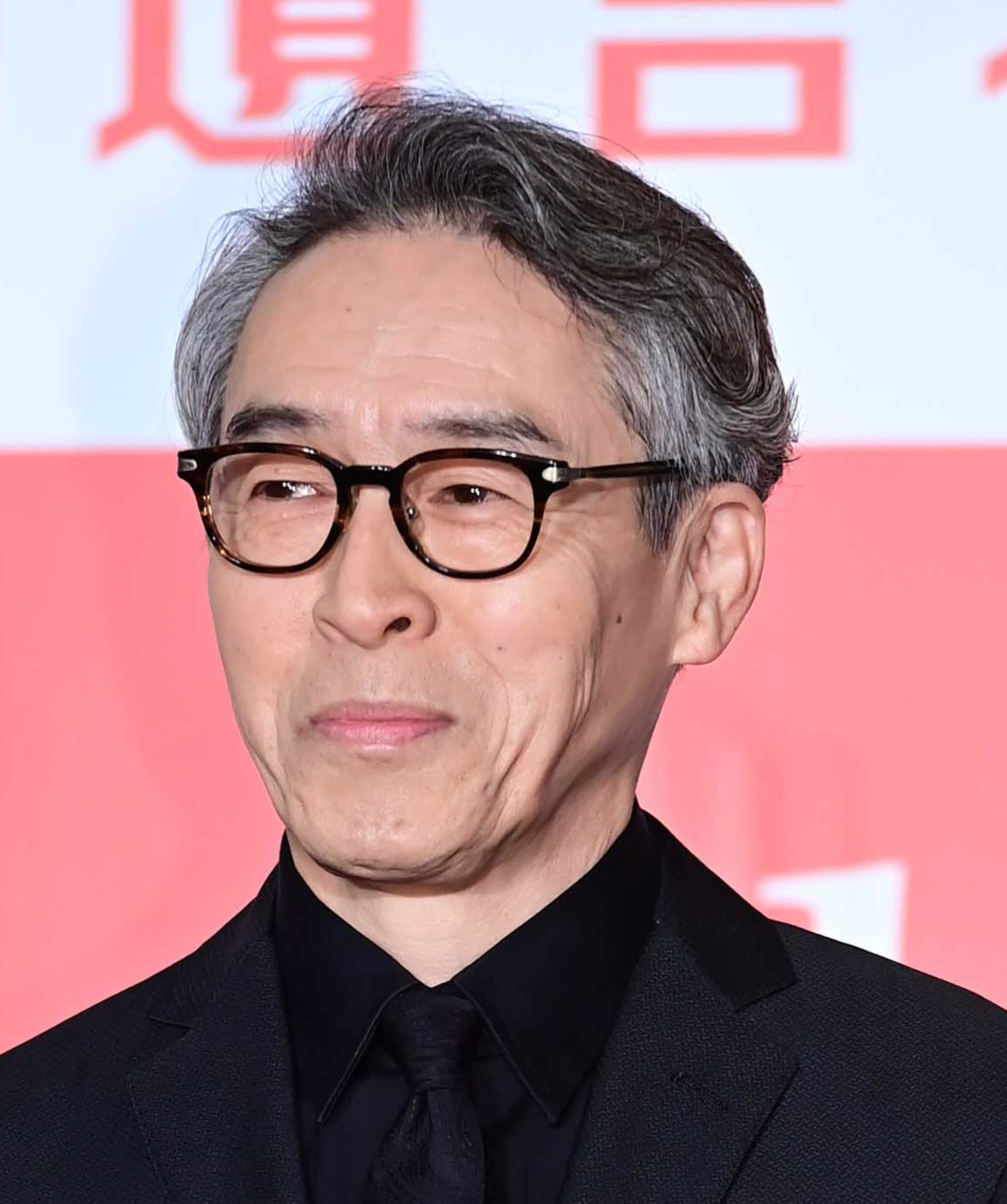 浅野和之（2022年4月撮影）