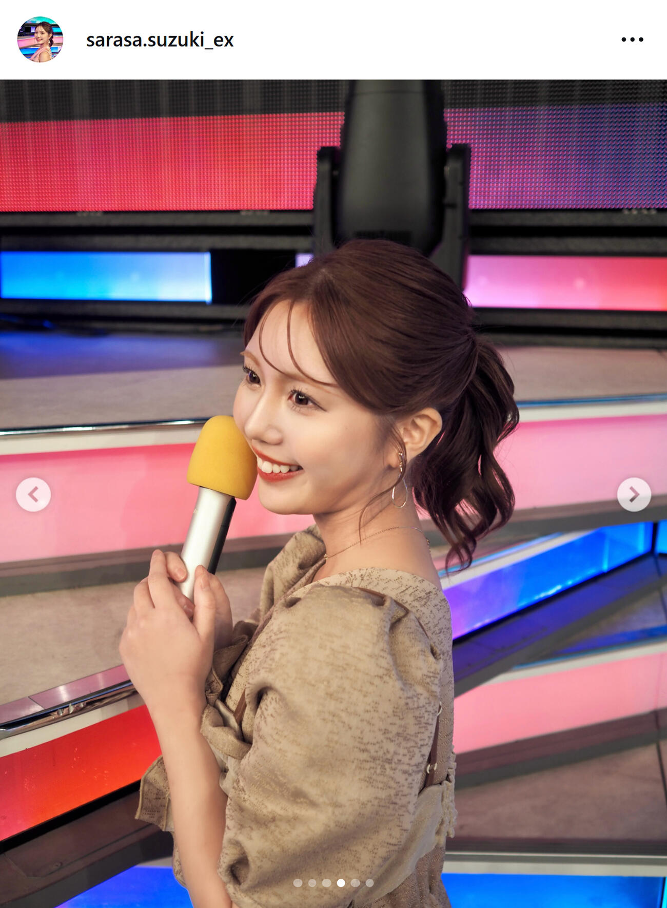 テレ朝鈴木新彩アナのインスタグラムから